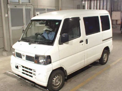 NISSAN CLIPPER