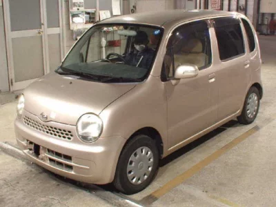 DAIHATSU MOVE LATTE
