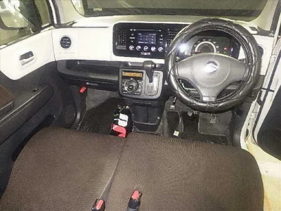 SUZUKI MRWAGON