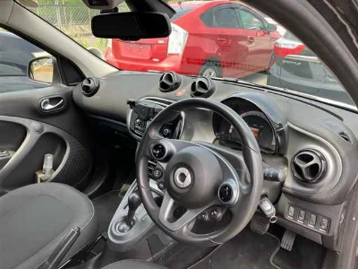 SMART FOURFOUR
