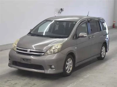 TOYOTA ISIS