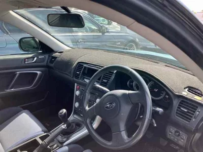 SUBARU LEGACY B4