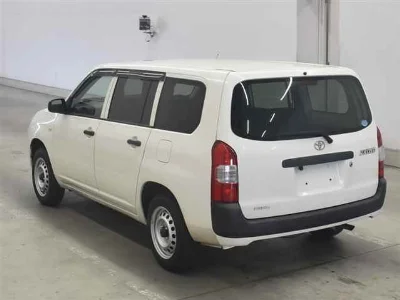 TOYOTA SUCCEED