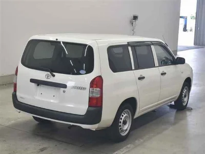 TOYOTA SUCCEED