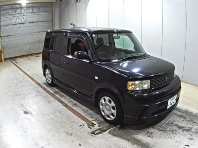TOYOTA BB