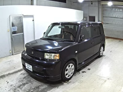 TOYOTA BB