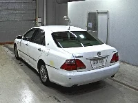 Цена авто Toyota Crown с аукционов Японии, номер кузова GRS180, пробег 126 000, оценка 2