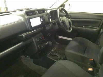 TOYOTA SUCCEED