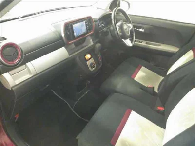 DAIHATSU BOON