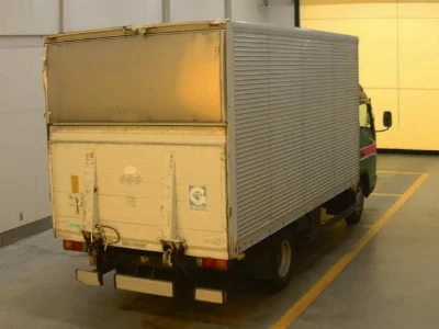 MITSUBISHI CANTER