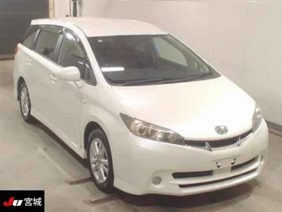 TOYOTA WISH