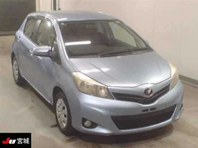 TOYOTA VITZ