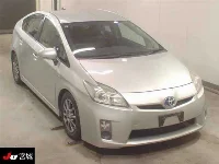 Цена авто Toyota Prius с аукционов Японии, номер кузова ZVW30, пробег 215 000, оценка 6