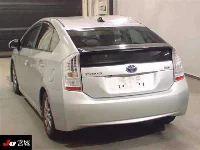 Цена авто Toyota Prius с аукционов Японии, номер кузова ZVW30, пробег 215 000, оценка 6