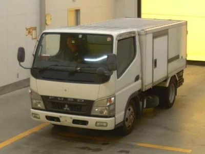Mitsubishi Fuso Canter