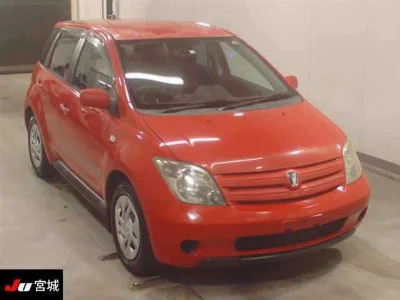TOYOTA IST