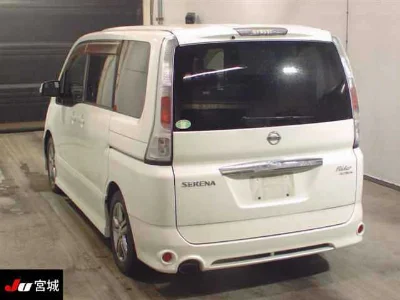 NISSAN SERENA
