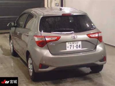 TOYOTA VITZ