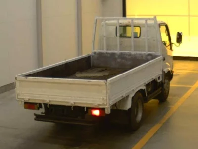 TOYOTA DYNA