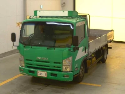 Isuzu ELF