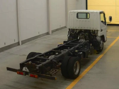 MITSUBISHI CANTER