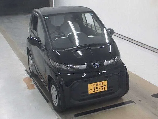Toyota C+pod  с аукциона в Японии
