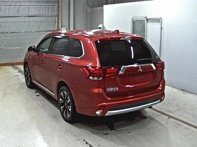 MITSUBISHI OUTLANDER PHEV