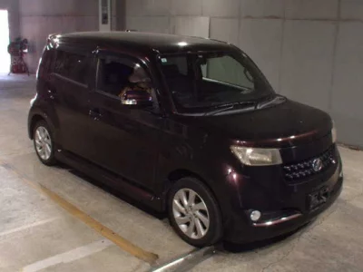 TOYOTA BB