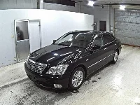 Цена авто Toyota Crown с аукционов Японии, номер кузова GRS182, пробег 73 000, оценка 2