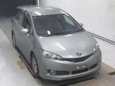 TOYOTA WISH