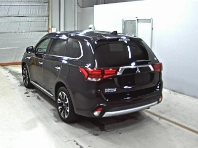 MITSUBISHI OUTLANDER PHEV
