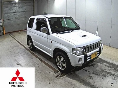 MITSUBISHI PAJERO MINI