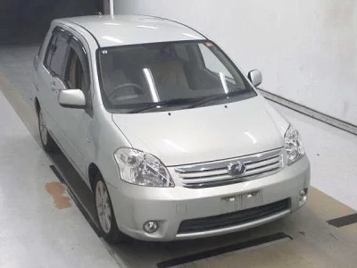 TOYOTA RAUM