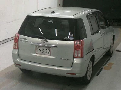 TOYOTA RAUM