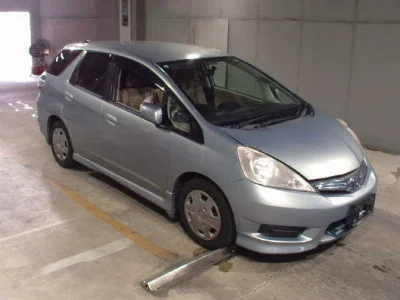 HONDA FIT SHUTTLE