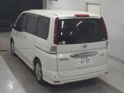 NISSAN SERENA