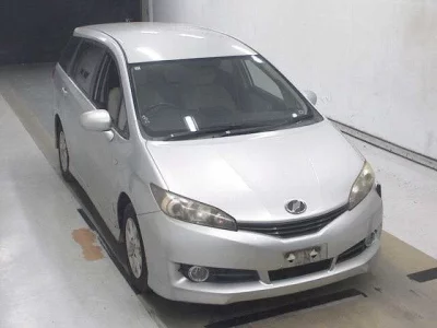 TOYOTA WISH