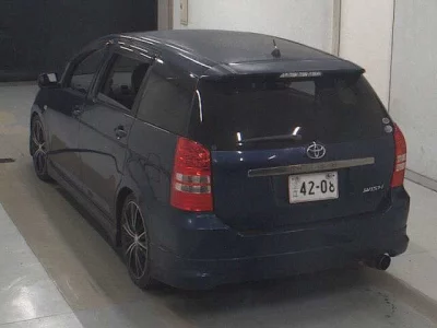 TOYOTA WISH
