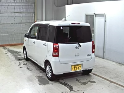DAIHATSU TANTO EXE