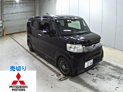 HONDA N BOX SLASH