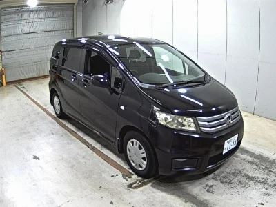 HONDA FREED SPIKE