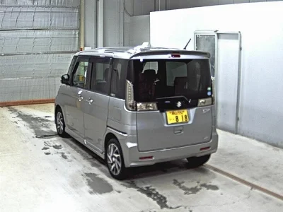 SUZUKI SPACIA CUSTOM