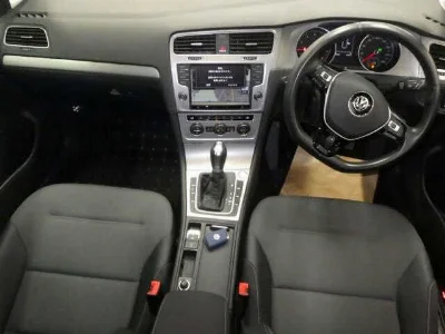 VOLKSWAGEN GOLF VARIANT