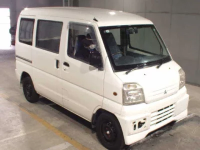 MITSUBISHI MINICAB