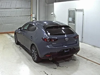 MAZDA MAZDA3 FASTBACK