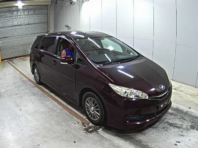 TOYOTA WISH