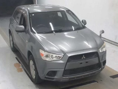 MITSUBISHI RVR