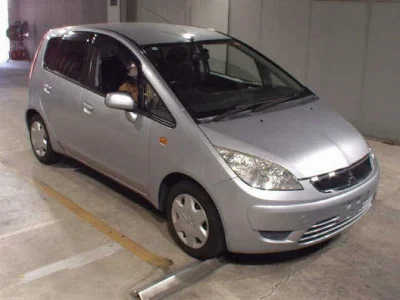 MITSUBISHI COLT