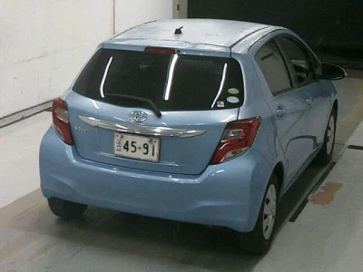 TOYOTA VITZ