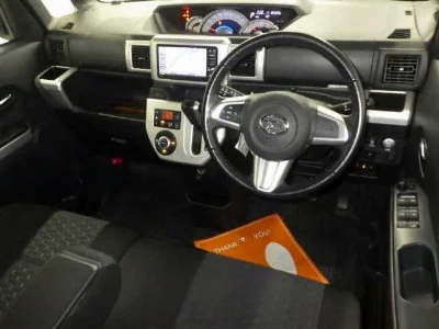 DAIHATSU WAKE